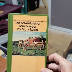 The Adventures of Tom Sawyer by Mark Twain - Green & Tan Hardcover